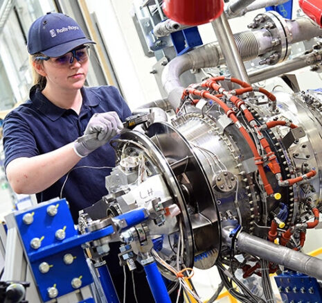 Rollstoy Engine New Rolls-Royce small engine set to begin tests to advance hybrid ...
