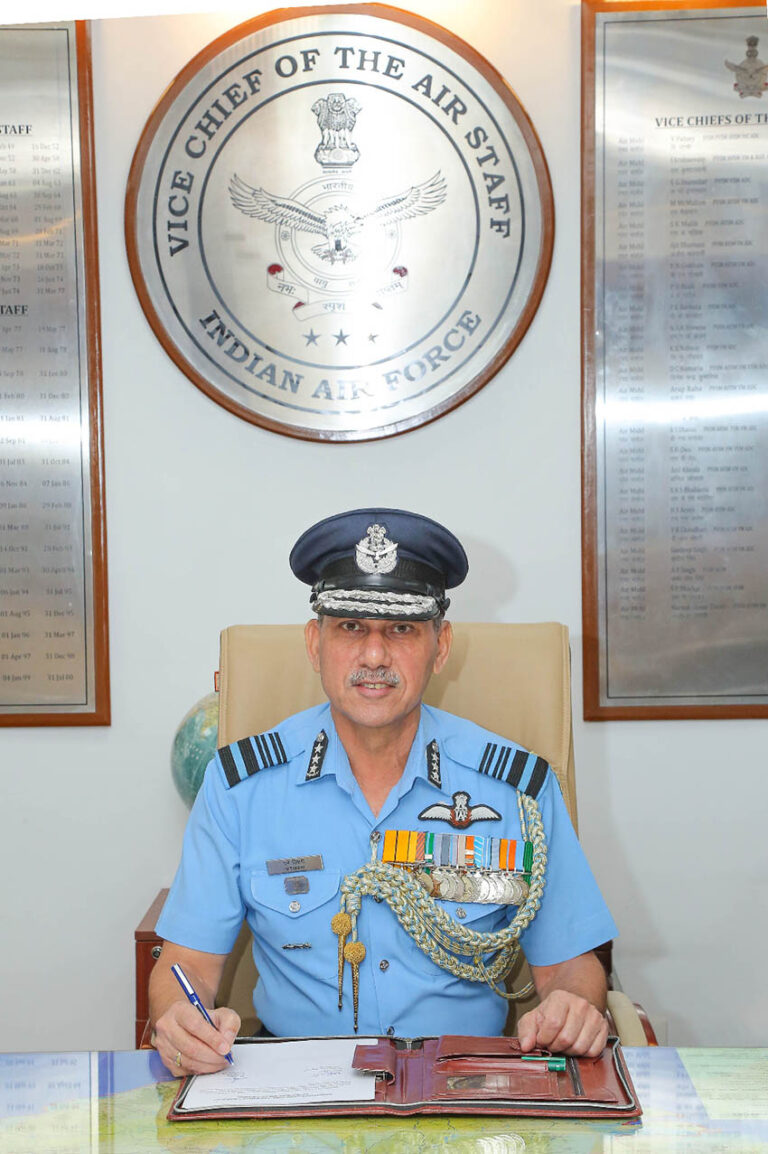 Air Marshal Narmdeshwar Tiwari PVSM AVSM VM Takes Over as Vice Chief of ...
